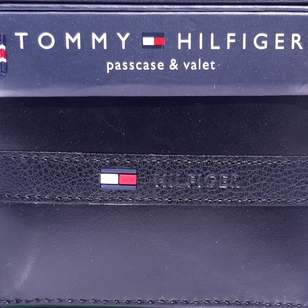 Tommy Hilfiger Men's Leather Wallet